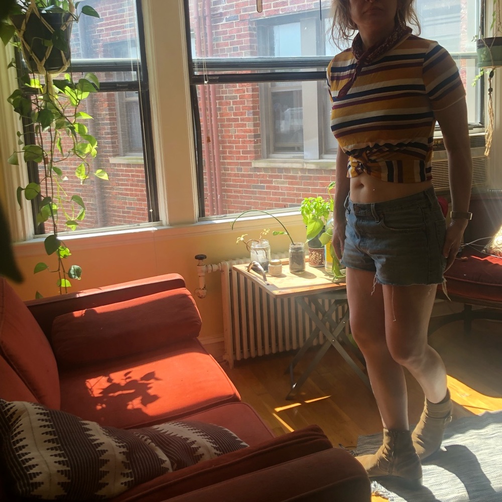 Vintage inspired 70s 90s knitted crop top